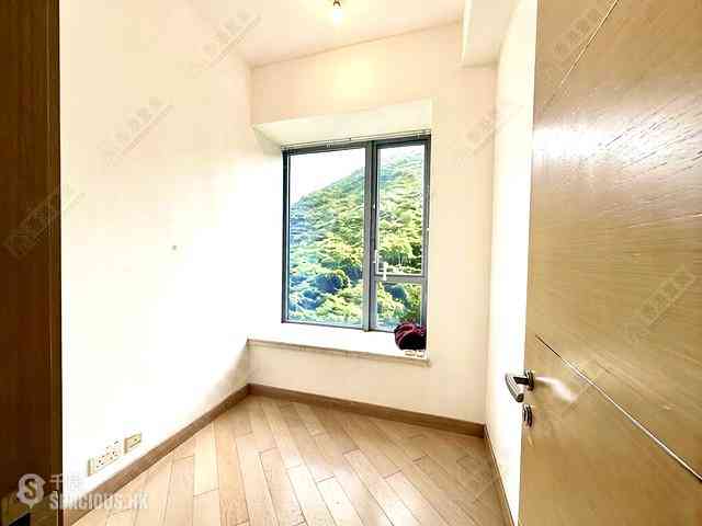 Ap Lei Chau - Larvotto 05