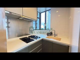 Sai Ying Pun - Island Crest Block 2 07