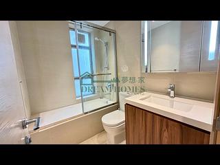 Sai Ying Pun - Island Crest Block 2 10