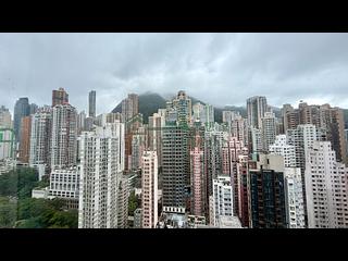 Sai Ying Pun - Island Crest Block 2 04