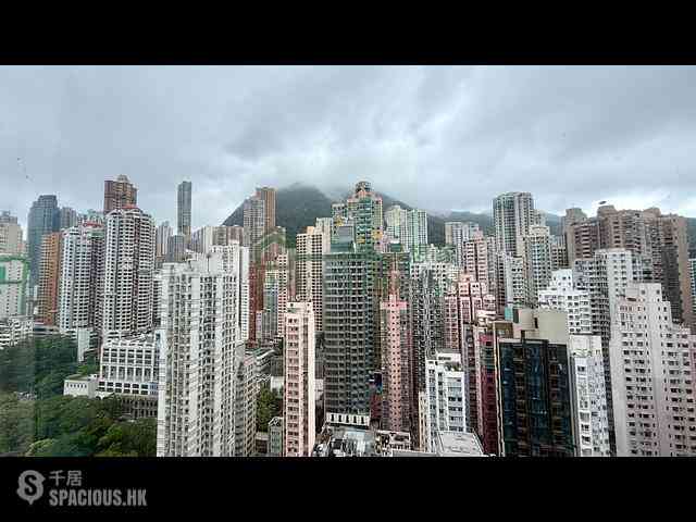 Sai Ying Pun - Island Crest Block 2 04