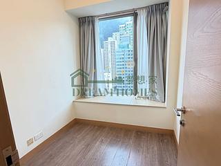 Sai Ying Pun - Island Crest Block 2 05