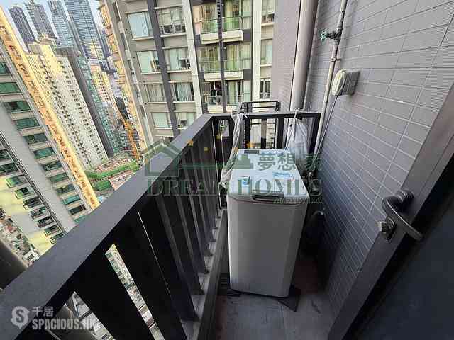 Sheung Wan - AVA128 07