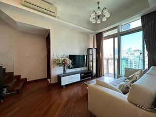 Wan Chai - The Avenue 04