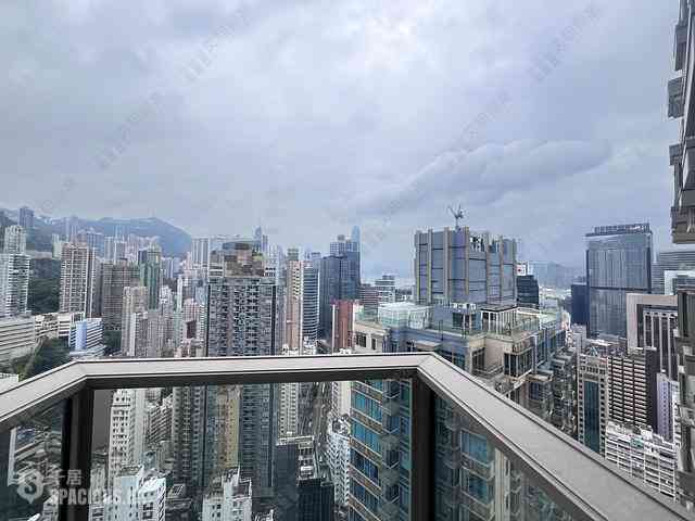 Wan Chai - The Avenue 14