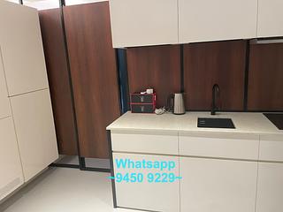 Central - 13, Peel Street 03