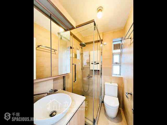 Mid Levels Central - Midland Court 03