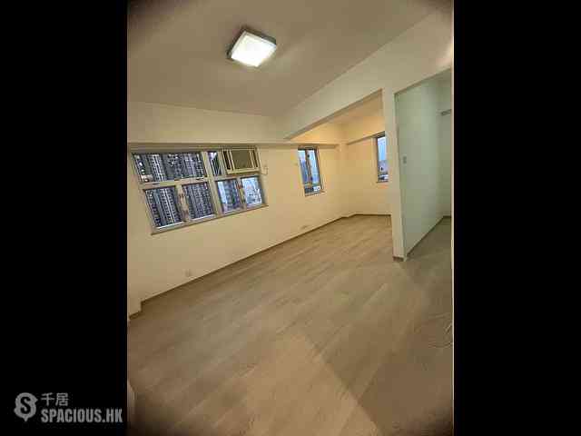 Shek Tong Tsui - Cheong Wan Mansion 06