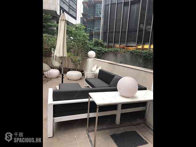Mid Levels Central - Windsor Court 06