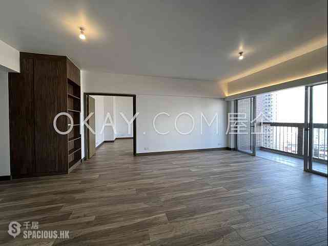 Mid Levels West - Realty Gardens 03