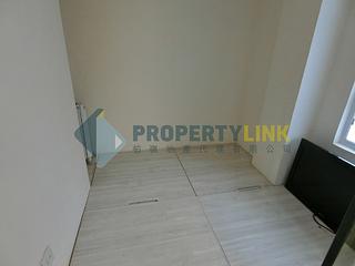 Sai Ying Pun - Orlins Court 06