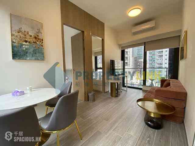 Sai Ying Pun - The Queens 01