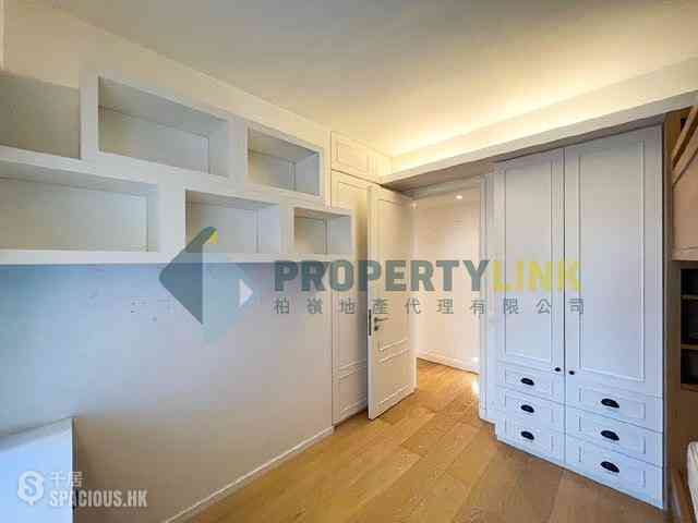 Mid Levels Central - Robinson Place 05