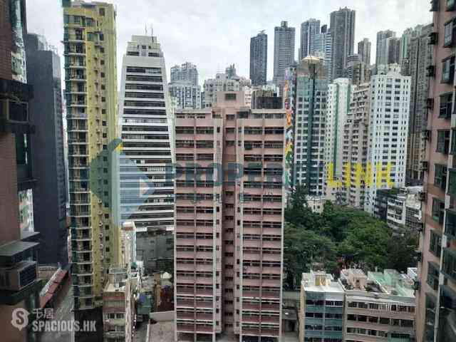 Sheung Wan - Queen's Terrace 01