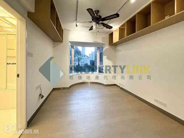 Mid Levels Central - Garden Terrace 07