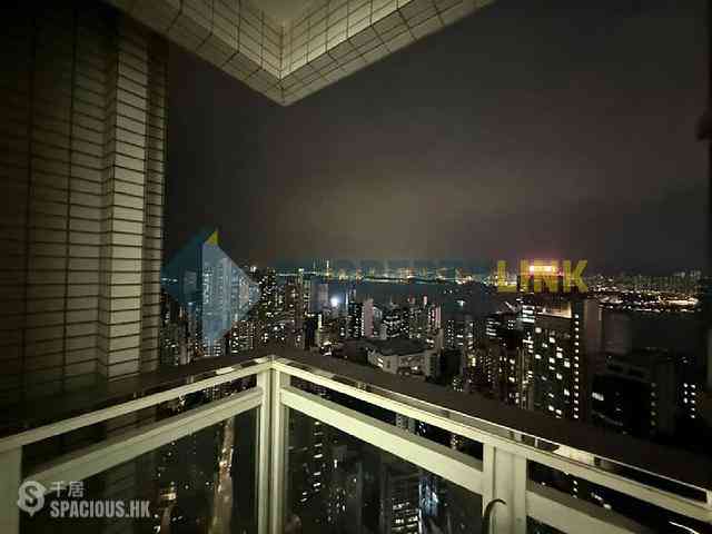 Soho - Centrestage 04
