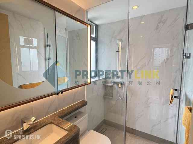 Shek Tong Tsui - Novum West 10