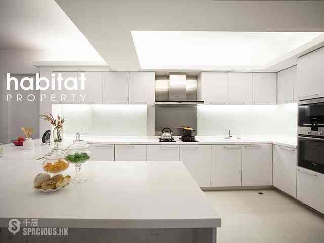 Mid Levels Central - Kam Yuen Mansion 03