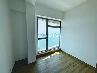 Pok Fu Lam - Villas Sorrento 08