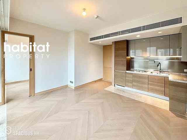 Mid Levels Central - 22A, Kennedy Road 03