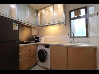 Wan Chai - The Zenith Phase 1 Block 3 02