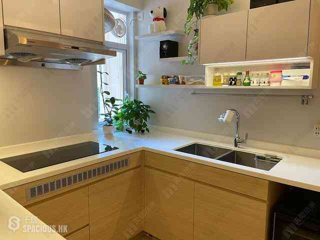 Tai Hang - Winway Court 09