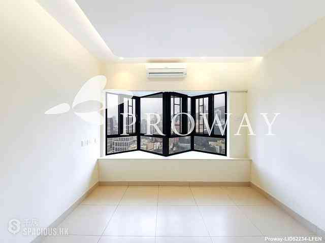 Happy Valley - Beverly Hill 09