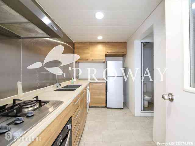 Causeway Bay - Riviera Mansion 10