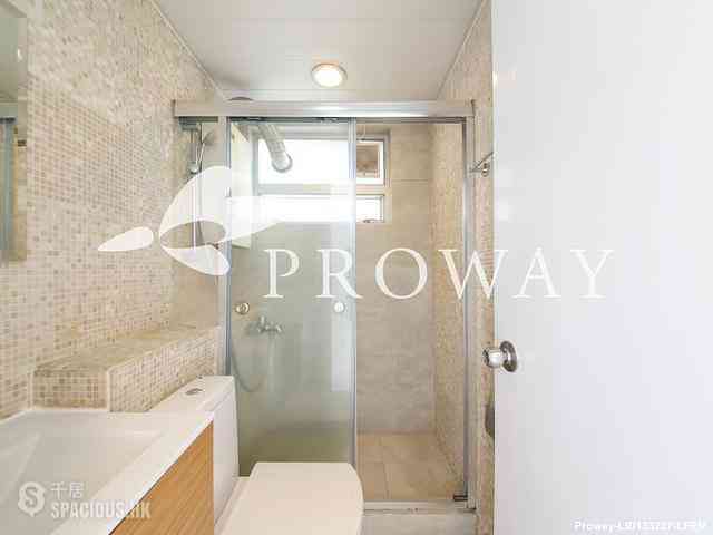 Causeway Bay - Riviera Mansion 11