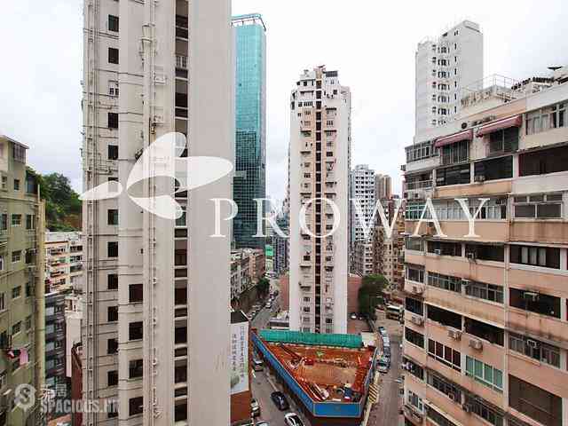 Happy Valley - Village Garden 02