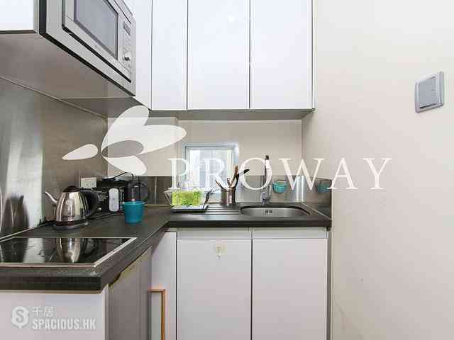 Soho - Kingearn Building 05