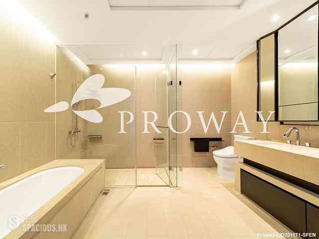 Clear Water Bay - Mount Pavilia 07