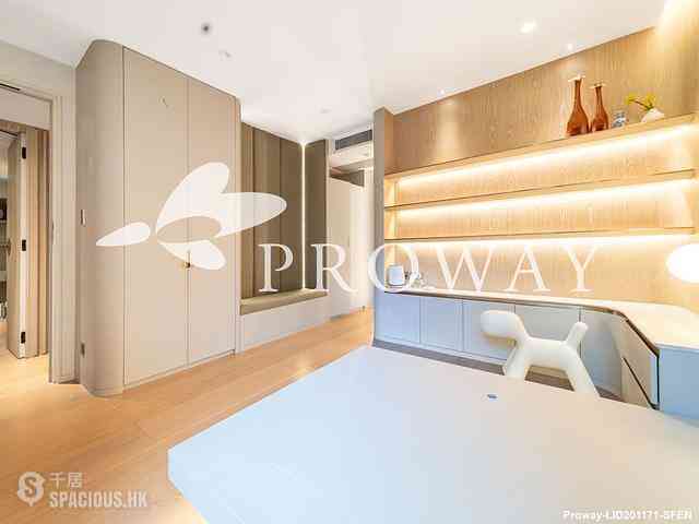Clear Water Bay - Mount Pavilia 10