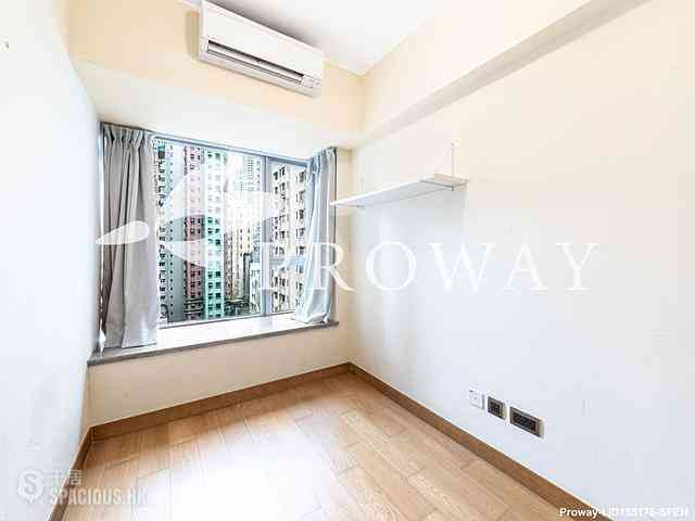Sai Ying Pun - The Nova 07