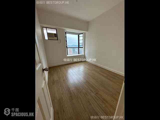 Mid Levels West - Dragonview Court 07