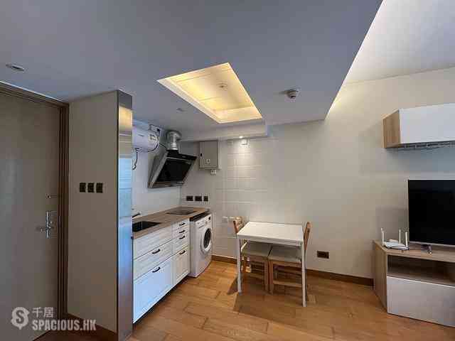 Sai Ying Pun - The Nova 04