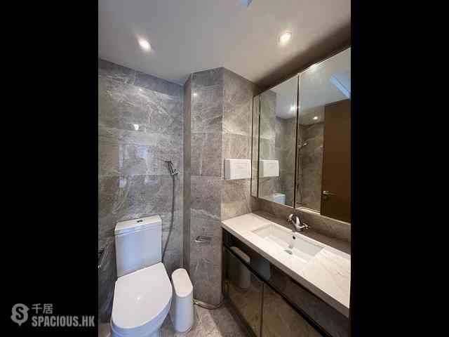 Sai Ying Pun - The Nova 07