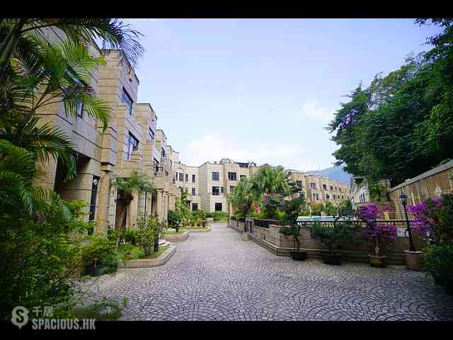 Shouson Hill - Las Pinadas 01
