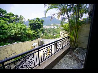 Shouson Hill - Las Pinadas 11