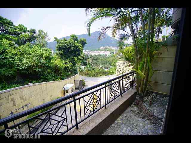Shouson Hill - Las Pinadas 11