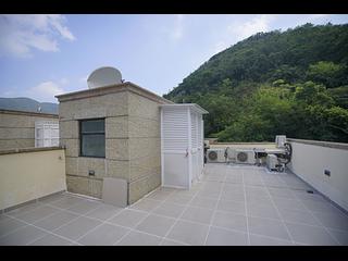 Shouson Hill - Las Pinadas 03