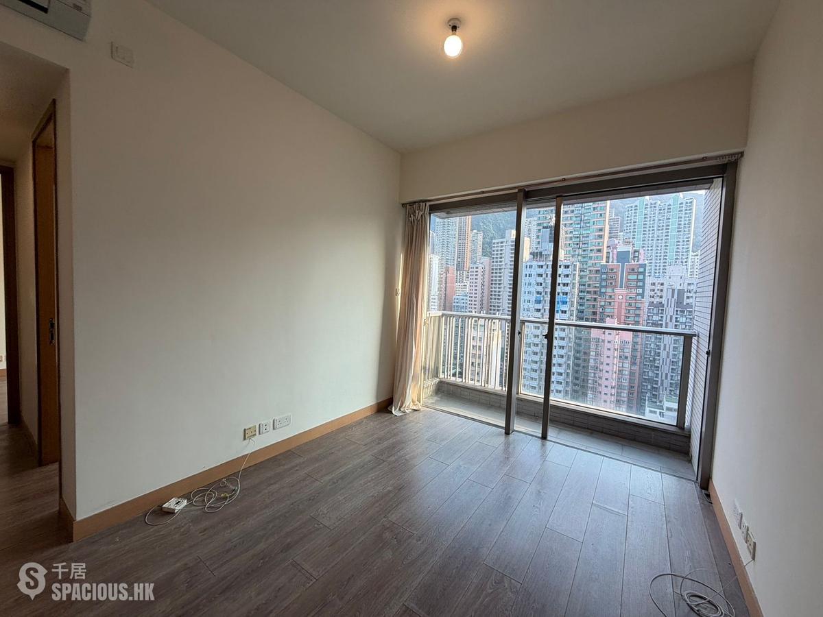 Sai Ying Pun - Island Crest 01