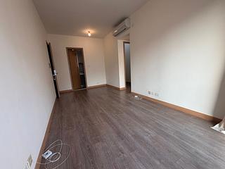 Sai Ying Pun - Island Crest 02