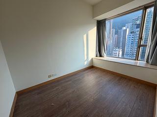 Sai Ying Pun - Island Crest 07