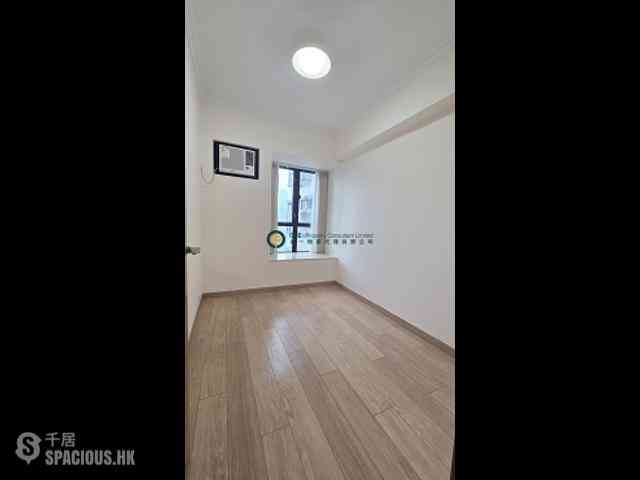 Mid Levels Central - Vantage Park 06