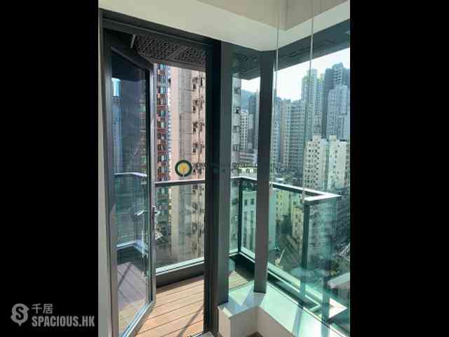 Sai Ying Pun - One・Artlane 02