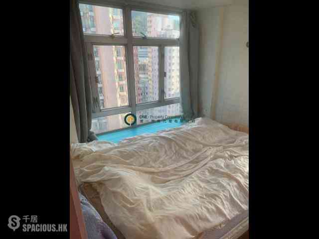 Sai Ying Pun - Hoi Sing Building 05