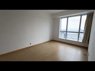 Wong Chuk Hang - Marinella Block 1 04