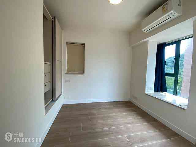 Kennedy Town - University Heights 03