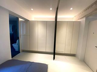 Central - 15, Peel Street 27